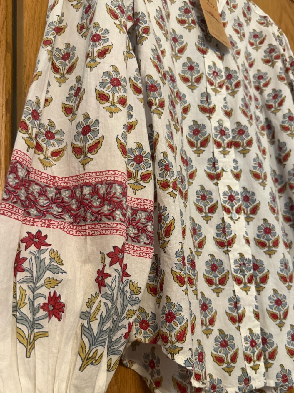 NWT Faherty Suki Blouse in Antique Bouquet. Small - Picture 10 of 11